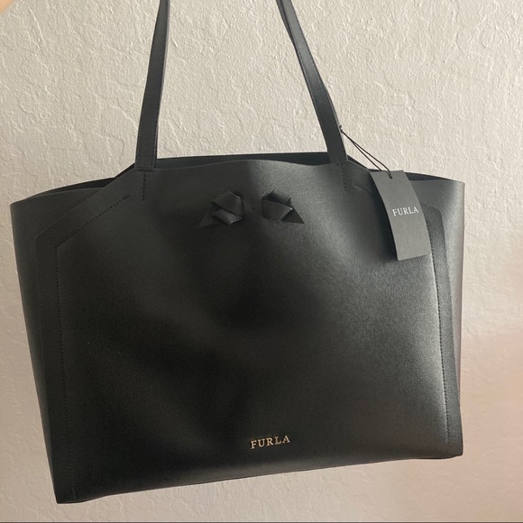 Furla large tote black bow NWT - Picture 9 of 9